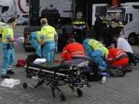 20161407 Vrouw ernstig gewond bij ongeluk Handelsweg Ridderkerk Tstolk 003