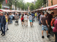 03072022-25ste-editie-Boekenmarkt-centrum-Dordrecht-Stolkfotografie-005