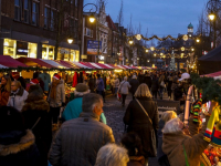 Eerste dag kerstmarkt ondanks de kou goed bezocht Dordrecht