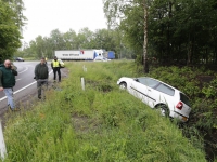 20162305 Auto uit bocht A4 Bergen op Zoom Tstolk 001