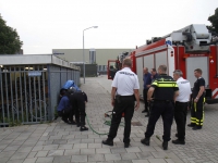 20162207 Brandweer knipt slot gestolen scooter open Dordrecht Tstolk 001