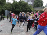 20161506 Scholieren van De Fontein lopen 100 meter voor Dafne Schippers Dordrecht Tstolk 002