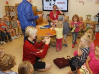 20162208 Kinderen weer naar school Julianaschool Dordrecht Tstolk 006