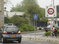 20161905 Honderden schoolkinderen doen aan verkeersexamen Dubbeldamseweg Zuid Dordrecht Tstolk 001