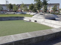20160809 Beschadigde betonnen Goeverneurplein verwijderd Dordrecht Tstolk