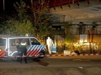 20162406 Lichaam aangetroffen onder de Zwijndrechtse burg Weeskinderendijk Dordrecht Tstolk