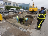 20161406 Man na val in bouwput , met beenletsel naar het ziekenhuis Dordrecht Tstolk 003