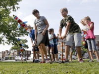 20162607 Recycleraketten de lucht in Duurzaamheidscentrum weizigt Dordrecht Tstolk 003