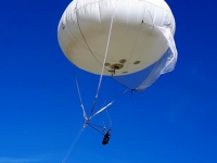 20160709 Witte ballon met camera alternatief voor drone Dordrecht Tstolk 001