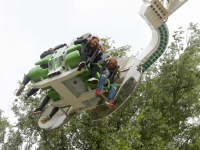 20161806 Ondanks regenachtig weer , zomerkermis toch druk bezocht Spuiboulevard Dordrecht Tstolk 003