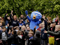 Aerobics op het schoolplein Vest Dordrecht