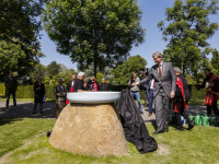 Onthulling Moluks herinneringsmonument  Essenhof Dordrecht