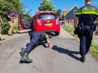 03082022-Auto-bijna-van-dijk-gereden-Wieldrechtse-Zeedijk-Dordrecht-Stolkfotografie