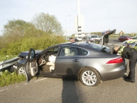 20160605 Auto in vangrail , twee gewonden Randweg N3 Dordrecht Tstolk 002