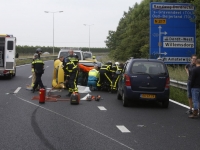 20173005 Auto op zijn kant Randweg N3 Dordrecht Tstolk 002