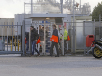 Azijnzuur lekkage Dupont Baanhoekweg Dordrecht