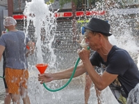 20172006 Tweede editie Badderen in de Binnenstad Dordrecht Tstolk