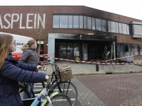 20160103 Multifunctioneelcentrum Maasplein dicht na brand Alblasserdam Tstolk 006