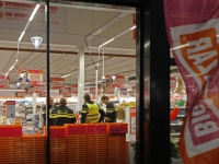 20160112 Gewapende overval Big bazar Bergen op Zoom Tstolk 001