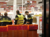 20160112 Gewapende overval Big bazar Bergen op Zoom Tstolk 003