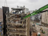 Voormalig belastingkantoor tegen de vlakte deze maand Spuiboulevard Dordrecht