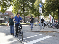 Beroofde Armando komt gratis e-bike ophalen bij Dordtse fietsenwinkel Brouwersdijk Dordrecht