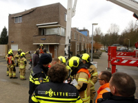 Daken van woningen afewaaid aan Keteldiep Dordrecht