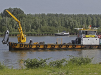 Bergingswerkzaamheden in volle gang Dordtse kil