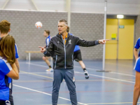 RTC training door bondscoach Nijbeek sporthal De Dijk Dordrecht