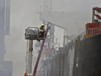 Veel rookontwikkeling bij brand op zeeschip