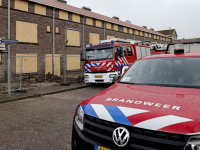 Brandweer oefent in sloopwoningen Land van Valk Dordrecht