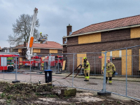 Brandweer oefent in sloopwoningen Land van Valk