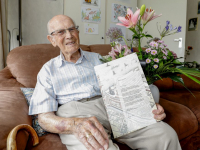 100-jarige henk schot Admiraalsplein Dordrecht