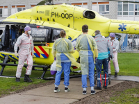 Coronapatiënten vervoerd per Traumahelikopter en Micu-ambulance naar Duitsland