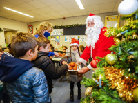 Oliebollen voor scholieren De Bever Dordrecht