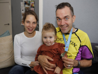 Drechtstadloop een medaille uitgereikt aan Arthur Dordrecht