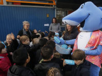 Kick off water drinken op de Regenboogschool Volkerakweg Dordrecht