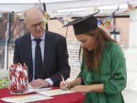 Diploma uitreiking Johan de Witt Gymnasium Dordrecht