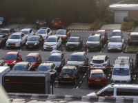 Dode en gewonde bij schietpartij op parkeerterrein Winkelcentrum Walburg Zwijndrecht