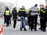 Dode en gewonde bij schietpartij op parkeerterrein Winkelcentrum Walburg Zwijndrecht