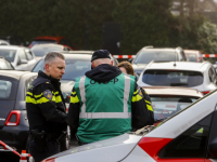 Dode en gewonde bij schietpartij op parkeerterrein Winkelcentrum Walburg Zwijndrecht