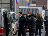 Dode en gewonde bij schietpartij op parkeerterrein Winkelcentrum Walburg Zwijndrecht