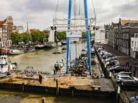 Dordrecht zwaait schroevendok uit Wolwevershaven Dordrecht