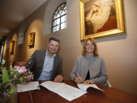 Sponsorcontact getekend Dordrechts Museum Dordrecht