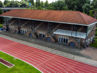 Monumentale Overdekte zittribune van voetbalvereninging O.D.S. Halmaheiraplein Dordrecht