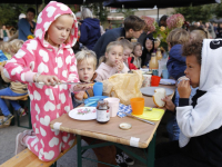 Schoolontbijt vanwege veertig jarig bestaan Dordrecht