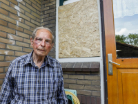 Karel Rombout (86) overleefd aanval van inbrekers Rechte Zandweg Dordrecht