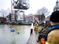 16012023-Brandweer-oefent-in-Wijnhaven-Taankade-Dordrecht-Stolkfotografie