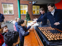 Poffertjes voor scholieren De Horizon