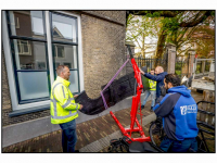 15042026-Eerste-bronzen-sculptuur-geplaatst-aan-gevel-museum-in-Museumstraat-Dordrecht-Stolkfotografie-001